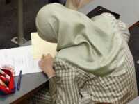 studenta musulmana