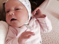 Mama lui Andrei Buca, tanarul de 29 de ani mort in incendiul de la Colectiv, a nascut o fetita la 52 de ani