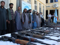 talibani care predau armele