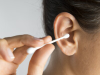 betisoare pentru urechi