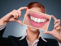 (P) Tipuri de implanturi dentare asigurate de clinică stomatologică PlazaDent