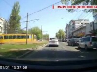 Momentul în care un tramvai a deraiat în Galați și a ajuns pe șosea