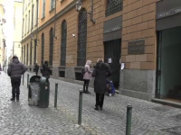 Criză economică declanșată de Covid-19. Italienii își vând bunurile la amanet pentru a-și cumpăra mâncare