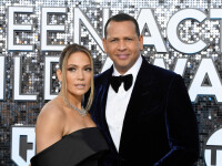 Jennifer Lopez și-a anulat nunta din cauza pandemiei