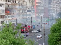 Incendiu violent într-un bloc din Galați. Cum a încercat proprietara să stingă focul