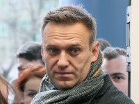 Navalnîi, condamnat la nouă ani de închisoare cu privire la „escrocherie”. Și avocații săi au fost arestați