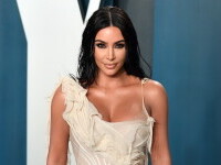 Kim Kardashian l-a prezentat pe noul său iubit celor patru copii ai săi. „Îl adoră!”