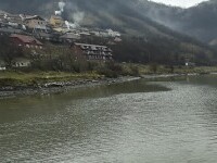 Un copil de trei ani s-a înecat în râul Cerna. Tatăl micuțului a asistat la tragedie