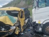 Mehedinți: Un șofer din Grecia a fost rănit grav, după ce platforma auto pe care o conducea a fost lovită de un TIR