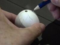 Încondeierea ouălor de Paște, o artă. Atelier special pentru cei care vor să învețe