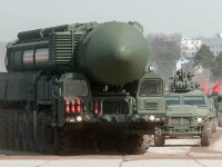 O rachetă nucleară intercontinentală, la repetițiile paradei „Ziua Victoriei“ din Rusia. GALERIE FOTO