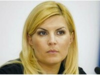 Elena Udrea a primit vizita soţului ei, la penitenciarul Târgşor. „Momentan este ok, rezistă”