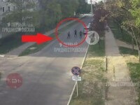 VIDEO cu momentul în care indivizi mascați atacă cu grenade clădirea Securității din Tiraspol
