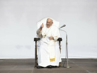 papa Francisc intr-un dialog neobisnuit