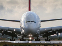 Tipuri de avioane comerciale de pasageri. Singurul turbojet de linie care are aripioare în formă de L