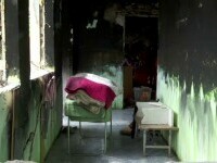 A plecat să ducă pomană la biserică și i-a luat foc casa. Incendiul a avut loc în comuna Focuri, din cauza a două lumânări