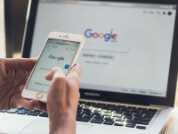 Cum poți să elimini ce știe Google despre tine. Ghid pentru ștergerea istoricului de pe net