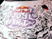 Cine va reprezenta România, la faza globală Red Bull Doodle Art? Câștigătoarea a lucrat 17 ore la desenul ei