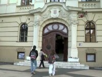 Colegiul Loga din Timișoara a fost redeschis. Nici după analizele de laborator nu se cunoaște cauza îmbolnăvirilor