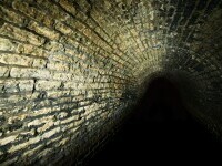 Tunel secret, în spatele unui perete fals din Arestul Poliției Capitalei. Ce este “Aripa Catanga”, folosită de Securitate
