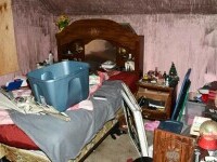 camera barbat captiv