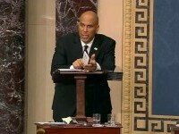 Un senator a rostit un discurs-maraton de 25 de ore împotriva lui Donald Trump