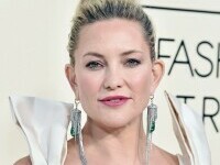 Kate Hudson, apariție spectaculoasă pe covorul roșu. Actrița a strălucit într-o rochie îndrăzneață. FOTO