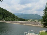 Barajul de la Valea de Peşti