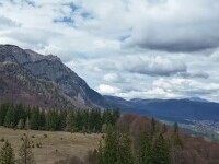 Poiana Brașov și Sinaia, stațiunile preferate de turiști de Paște. Ce activități au avut. „Te simți ca pe timpuri”