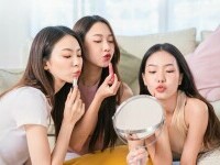 (P) Cum au ajuns cosmeticele coreene să cucerească rutina româncelor