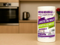 (P) Tot mai mulți români renunță la hârtia de bucătărie. Ce folosesc în locul ei