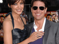 Katie Holmes şi Tom Cruise