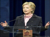 Hillary Clinton si-a tinut discursul in cadrul Conventiei Democratilor