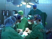 Zeci de spitale din Romania folosesc ata chirurgicala nesterila din China