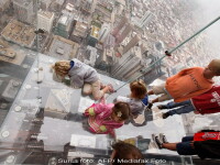 Pe acoperisul lumii! Chicago vazut de la 400 m inaltime! FOTO INCREDIBILE