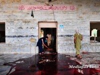 Atentat sinucigas la o moschee din Pakistan - 5