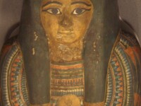 Secretele mumiilor egiptene. Mistere pastrate 3.000 de ani, descifrate cu ajutorul tomografului