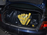 Peste 7.400 de pachete de tigari, confiscate de politistii din Baia Sprie