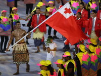 Purtatorul de drapel al statului Tonga face senzatie pe internet, dupa aparitia sa la ceremonia de deschidere a JO 2016