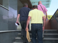 4 agenți ai Poliției Rutiere, prinși în timp ce luau mită, în Bistrița