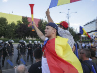 Zeci de mii de români au protestat în mai multe orașe din țară. VIDEO