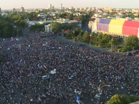 Protest in Piata Victoriei, 10 august