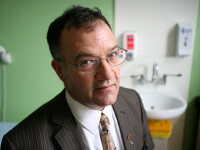 Medicul reginei Elisabeta a murit într-un accident rutier, în Londra