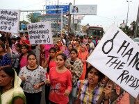 protest india violatori