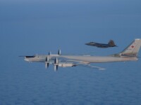 Avioane militare americane şi canadiene au interceptat două bombardiere ruseşti - 1