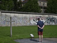 Germanii au comemorat 58 de ani de la ridicarea Zidului Berlinului
