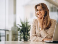 (P) De ce este avantajos să comanzi direct de la o librarie online?