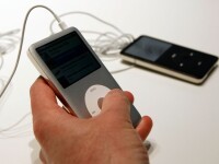 Apple a ajutat Guvernul SUA să producă un iPod pentru spionaj