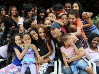 O deputată din Brazilia, care a adoptat 50 de copii, acuzată de asasinarea soţului