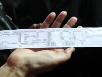 Amendat pentru că a postat pe Facebook un fluturaș de salariu. Cât trebuie să plătească locuitorul unei comune